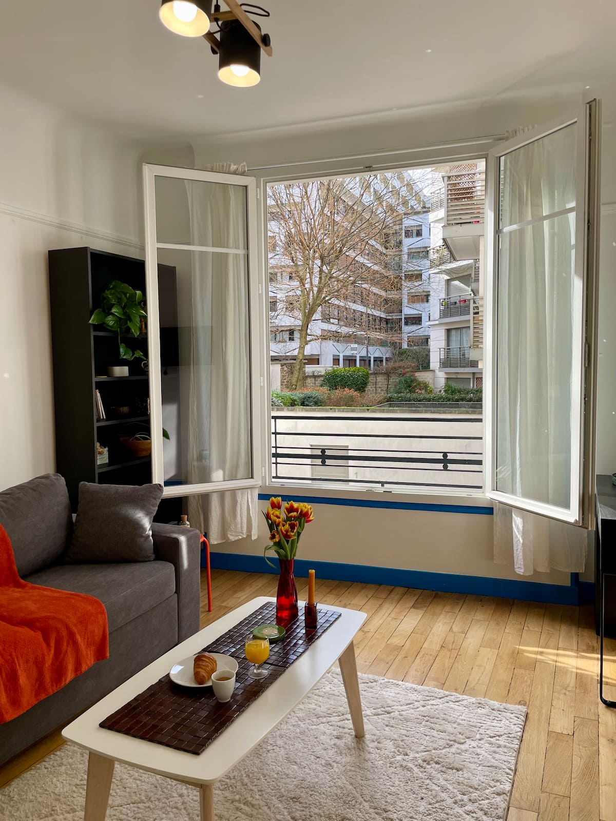 Paris 13e – salon lumineux